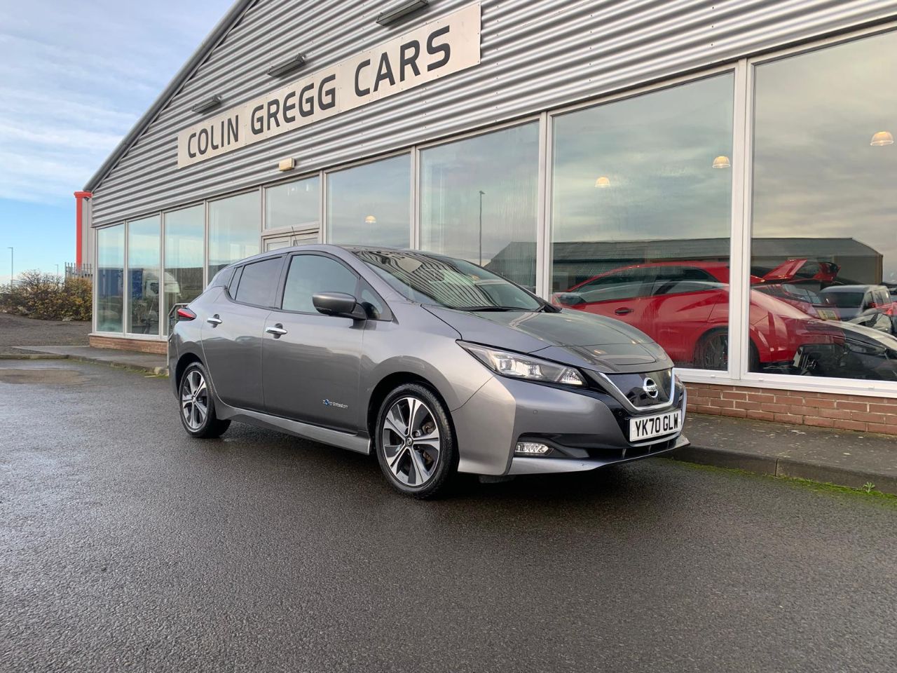 2021 NISSAN LEAF