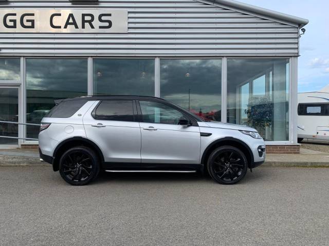 2017 Land Rover Discovery Sport 2.0 TD4 180 HSE Black 5dr Auto
