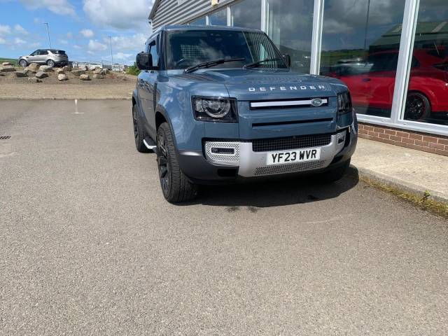 2023 Land Rover Defender 3.0 D250 Hard Top SE Auto