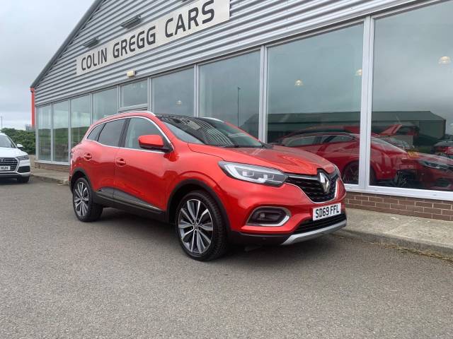 Renault Kadjar 1.5 Blue dCi S Edition 5dr Hatchback Diesel Red