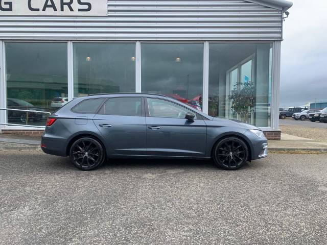 2020 SEAT Leon 1.5 TSI EVO 150 FR Black Edition [EZ] 5dr DSG